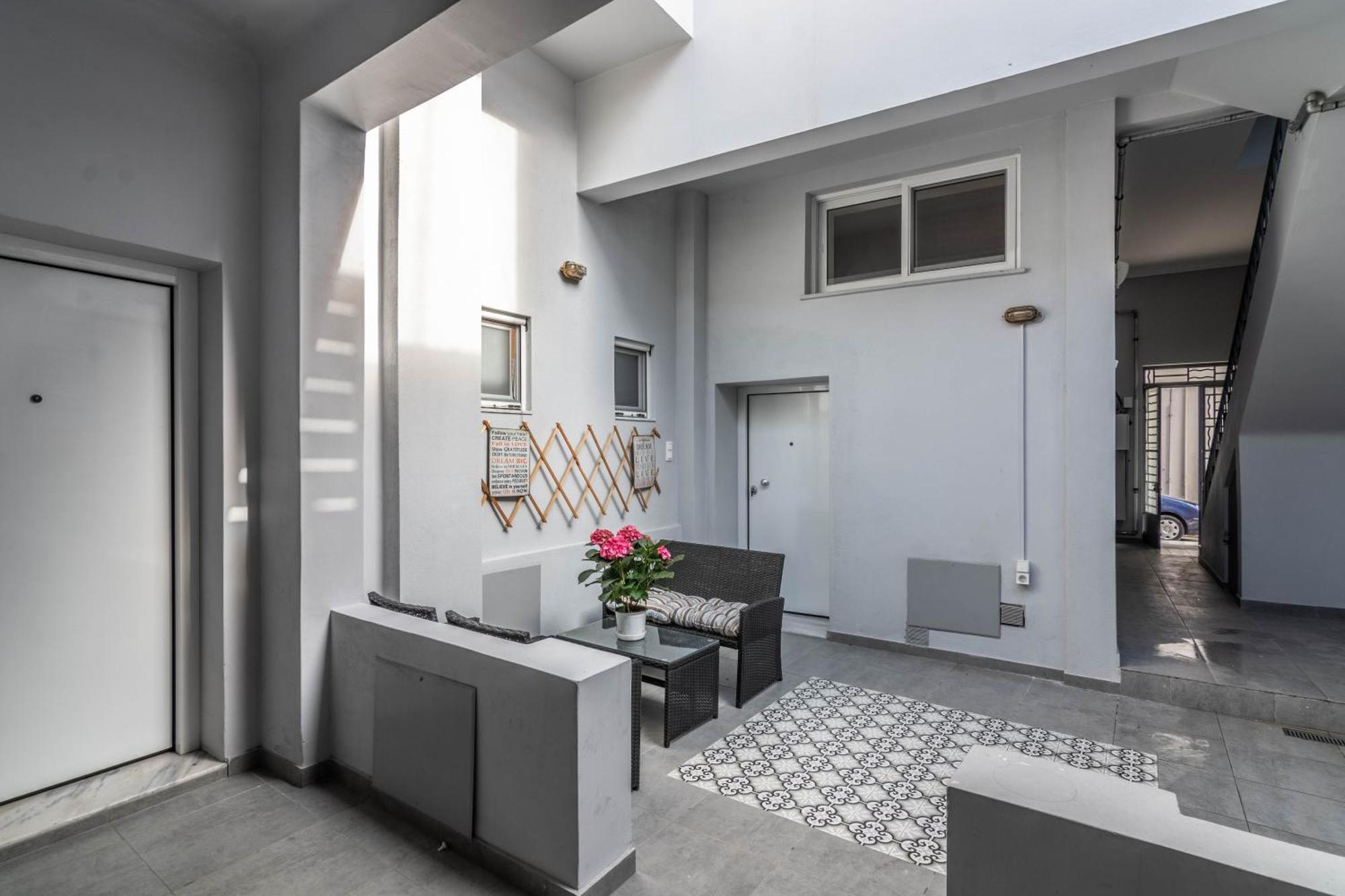 Gazi Home Athens Exterior photo